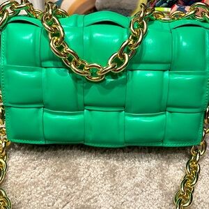 Green woven purse and chain